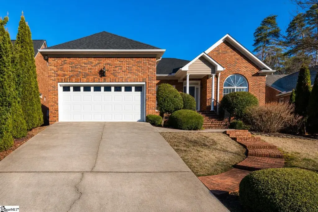 213 Windstone Court, Greenville