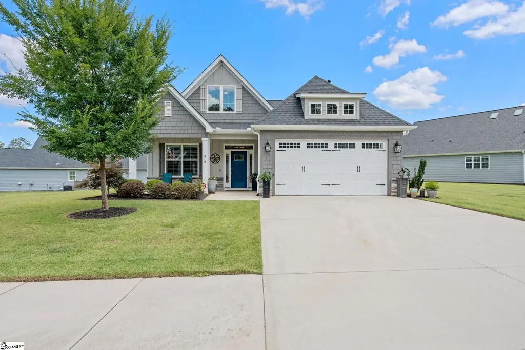 313 Maple Springs Drive, Greer