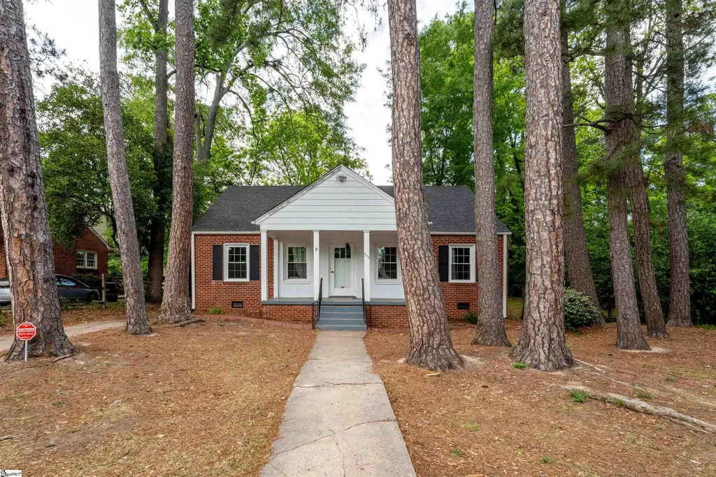 308 W Fredericks Street, Anderson