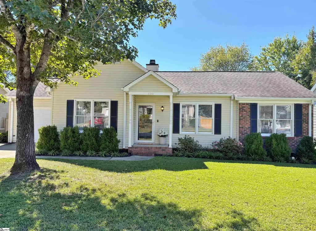 120 Oak Valley Drive, Simpsonville