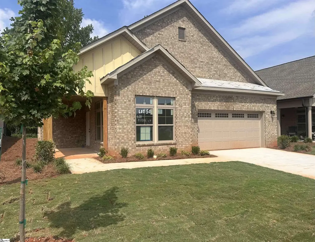 608 Elexa Court, Greer