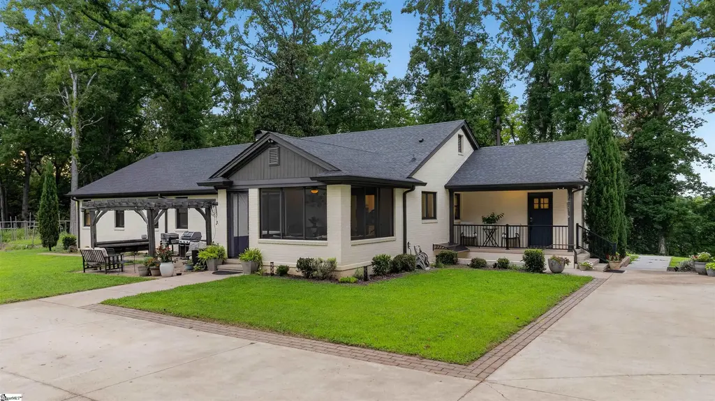 1035 Wo Ezell Boulevard, Spartanburg