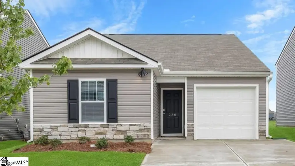 230 Deskin Lane, Fountain Inn