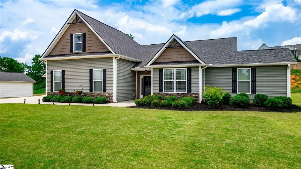 114 Jones Kelley Road, Travelers Rest