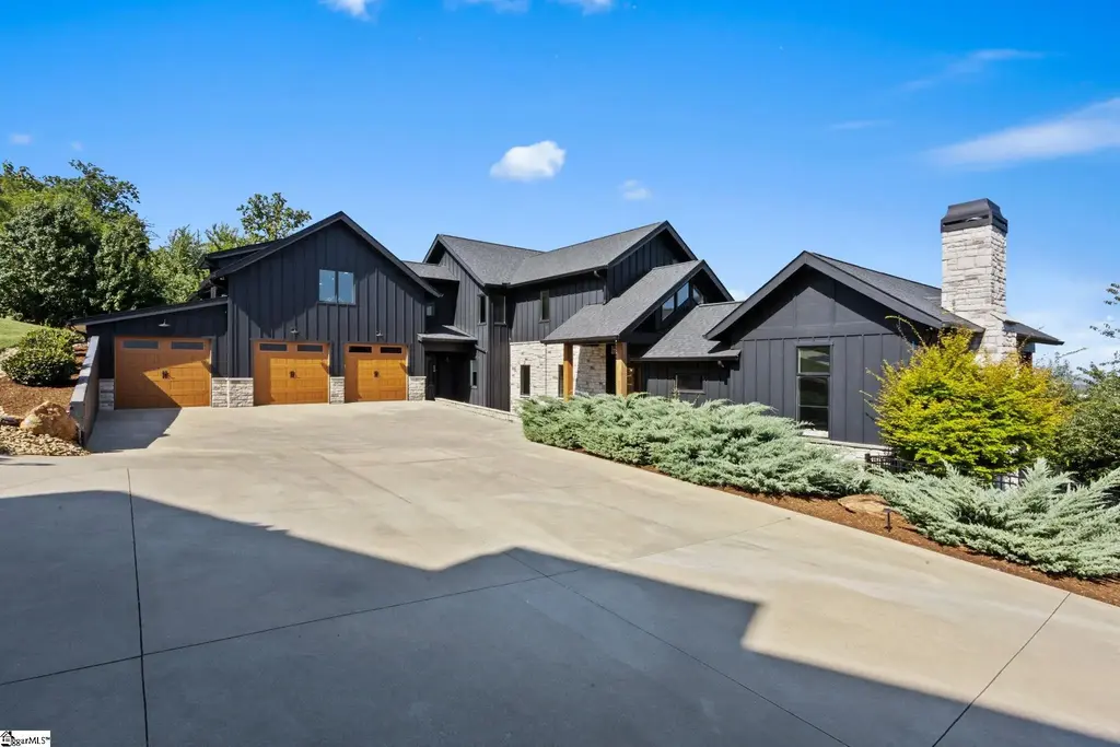 101 Frangipani Way, Greenville