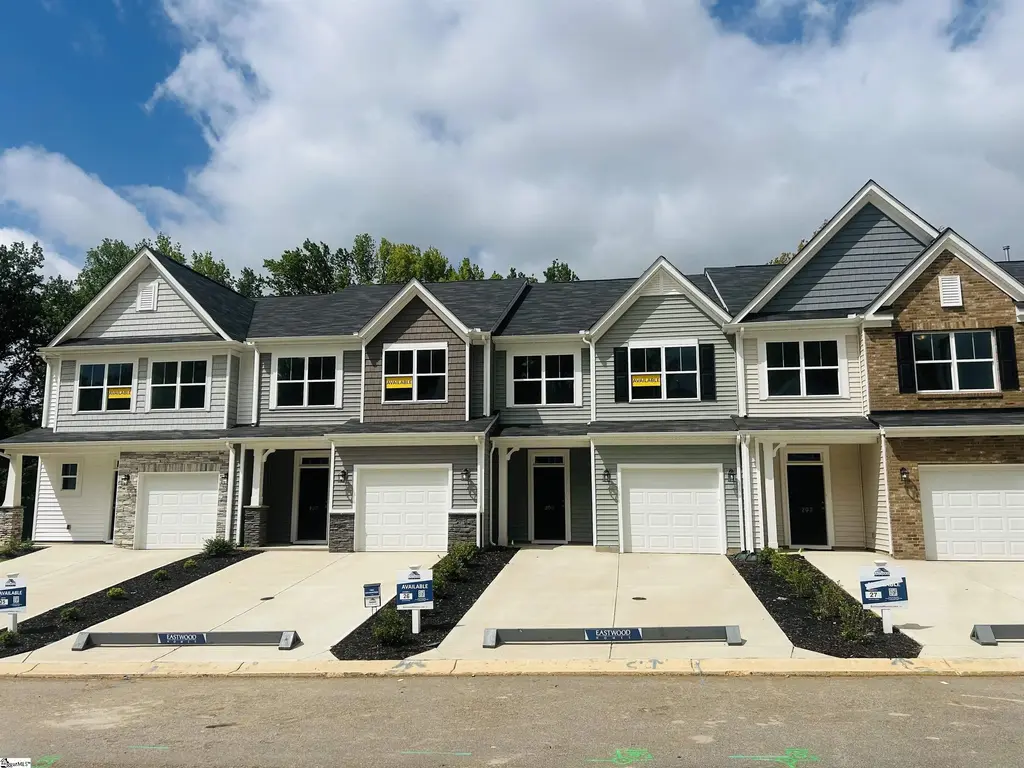 205 Spartina Court, Spartanburg
