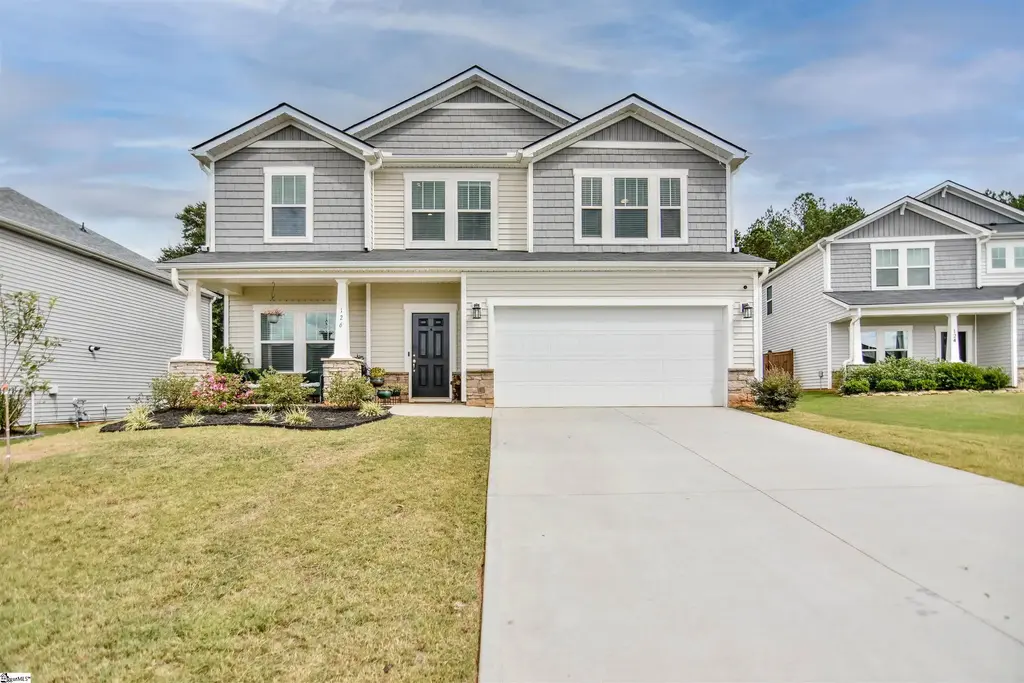 126 Walking Stick Way, Pelzer