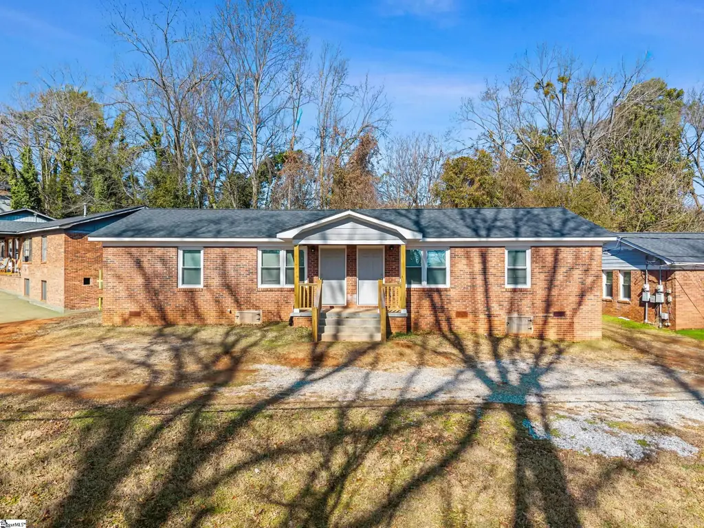 213 Elder Street, Greenville