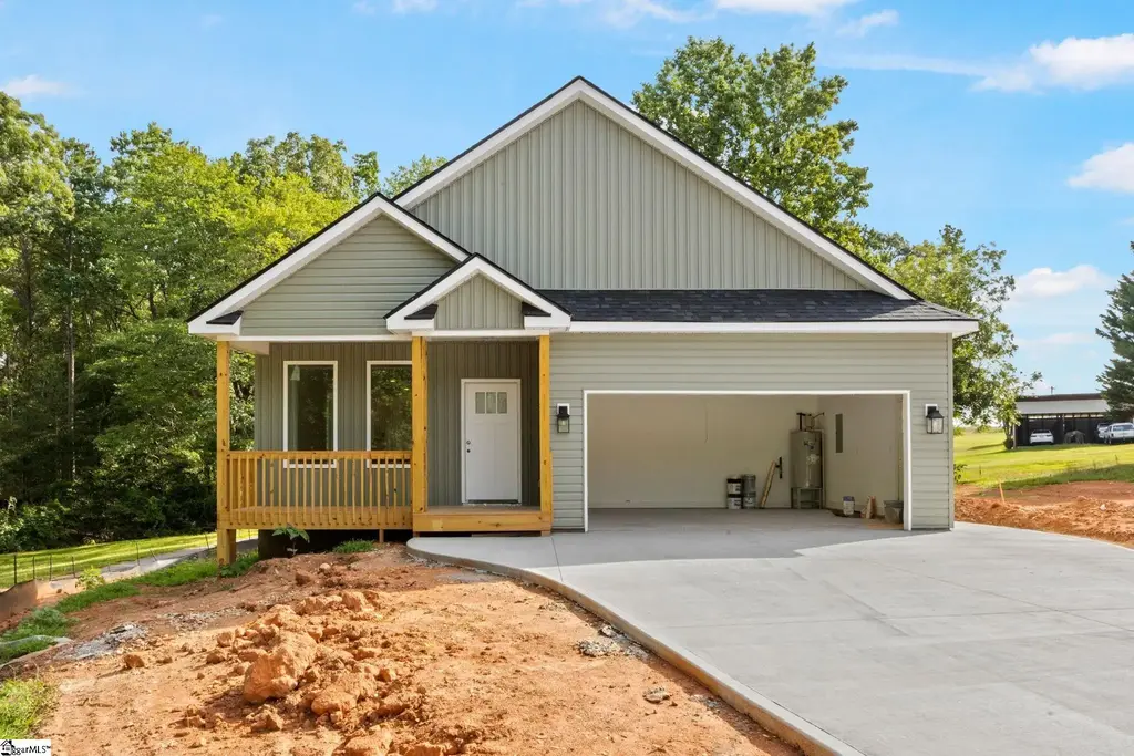 138 Deerfield Drive, Wellford