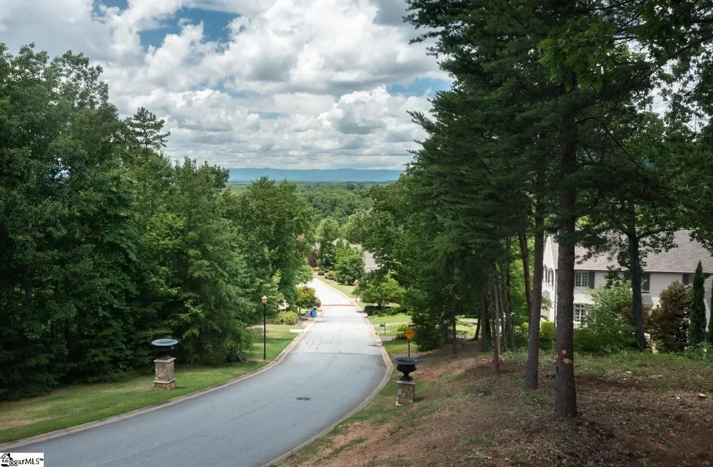 5 Donatello Court, Greenville