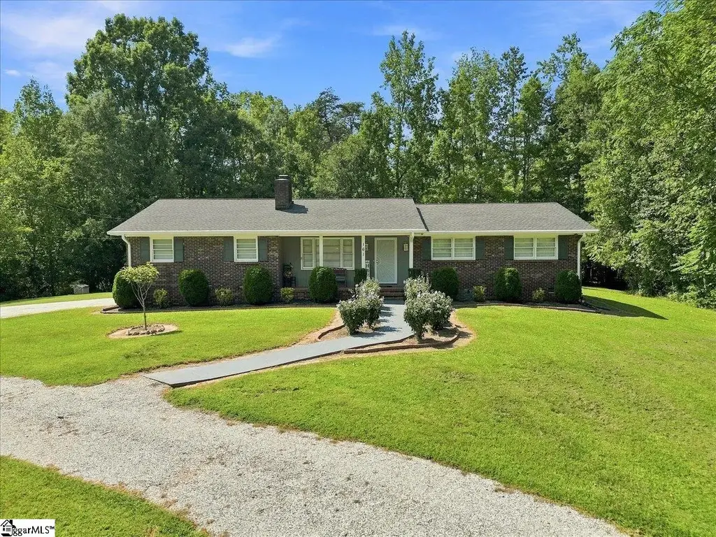 161 Moore Road, Spartanburg