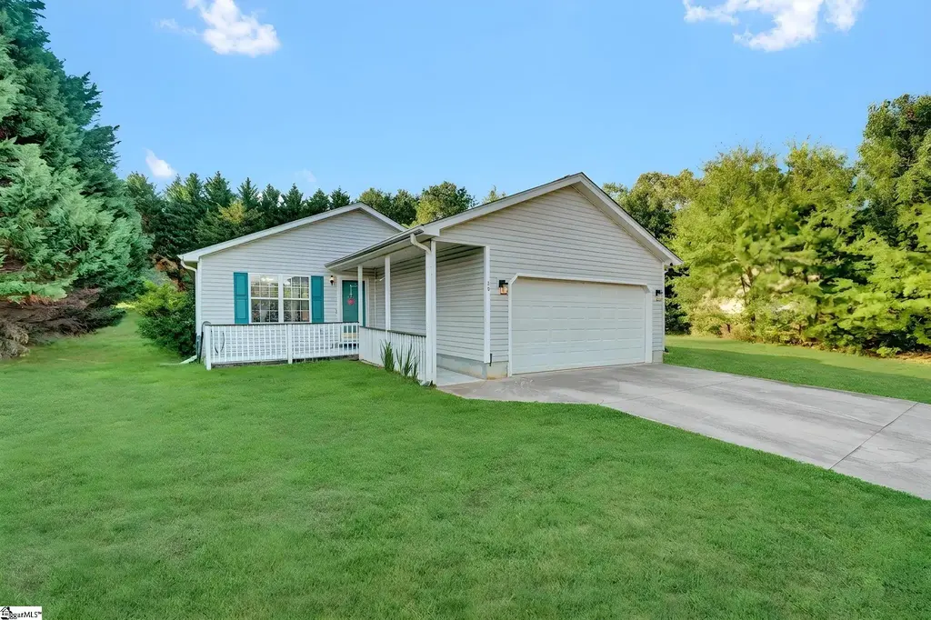 23 Becky Gibson Road, Greer