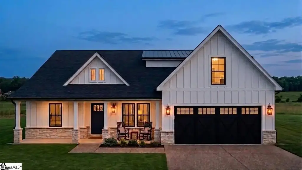 575 Green River Road, Gaffney