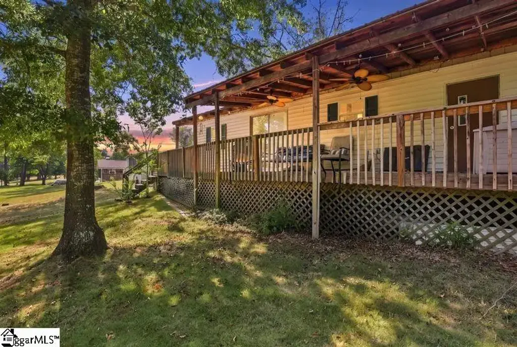 424 Hyde Cove Drive, Fair Play