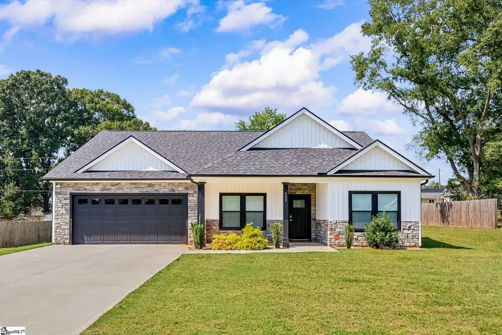 232 Norris Road, Spartanburg