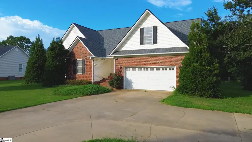 3652 New Cut Road, Inman