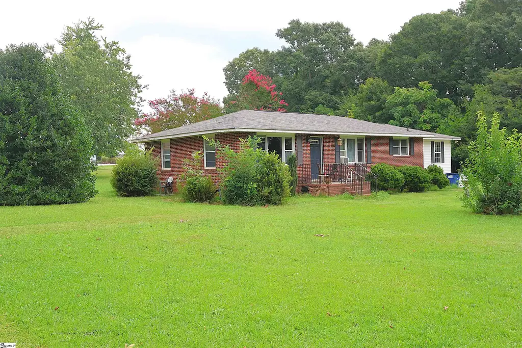 1317 Main Street, Wellford