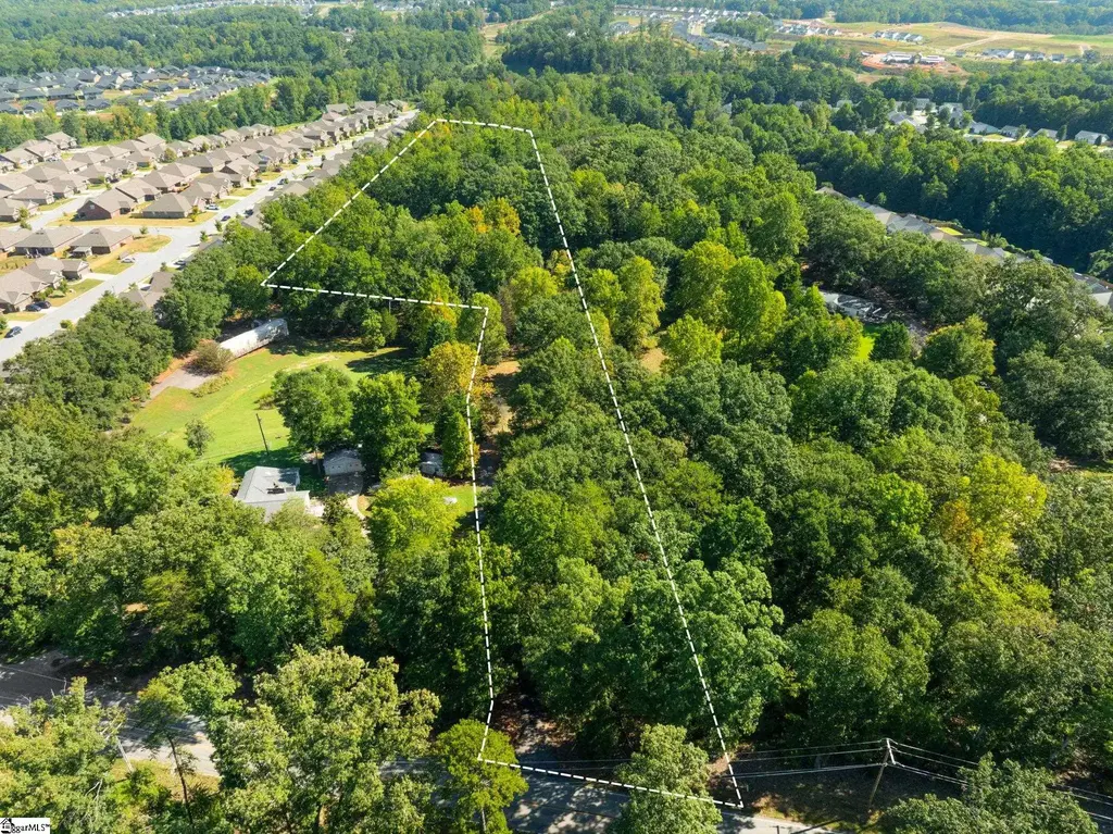 1861 Standing Springs Road, Greenville