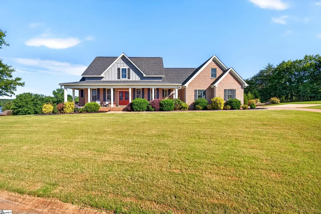460 Harbour View Drive, Chesnee