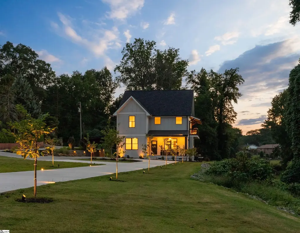 170 Keith Drive, Greenville