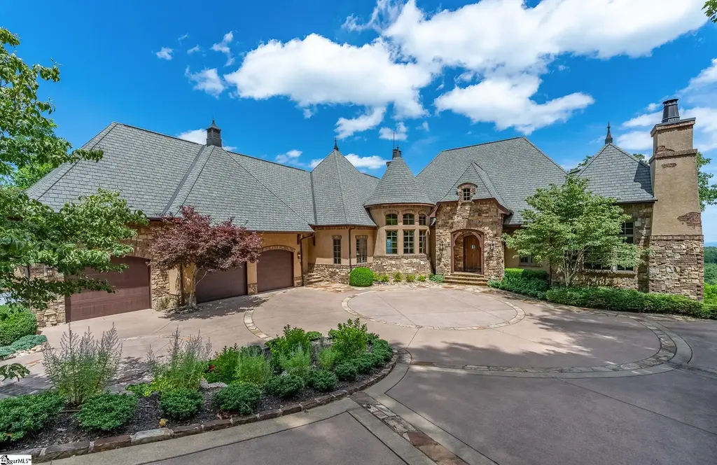29 High Cliffe Way, Landrum