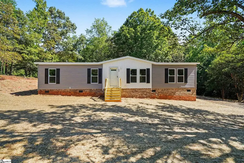 332 Shenandoah Drive, Easley
