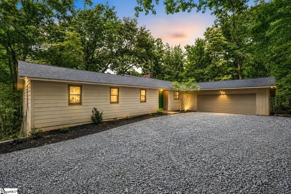 215 Hearthstone Ridge Road, Landrum