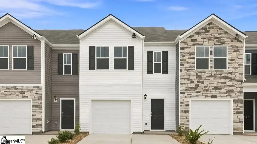 785 Embark Circle, Greer