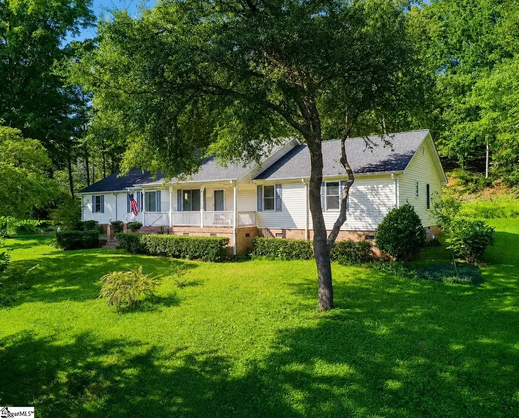 200 Sheffield Road, Greer
