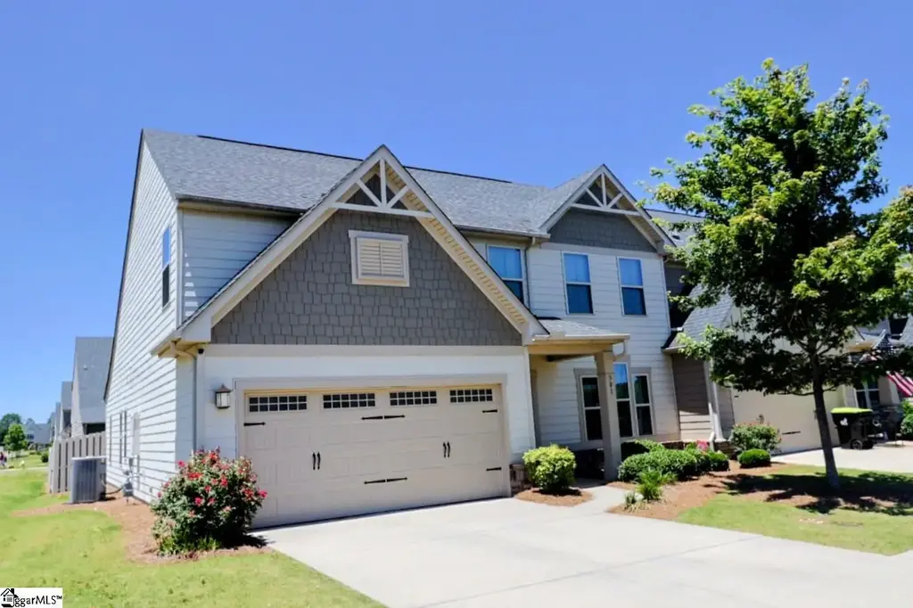 301 Farlow Court, Simpsonville