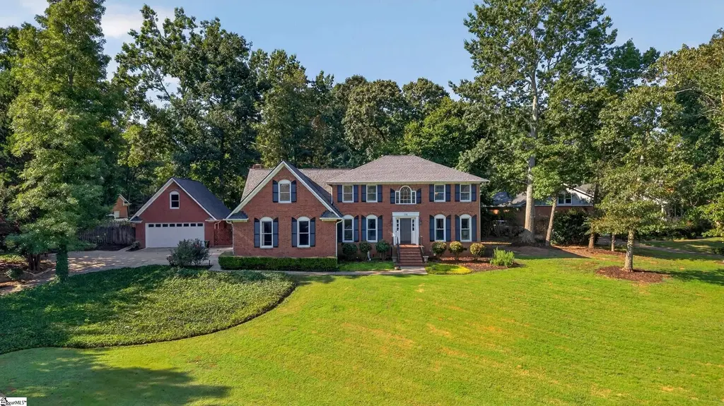 131 Woodridge Drive, Spartanburg