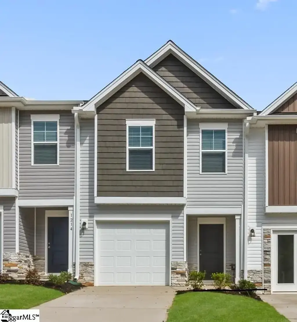 1411 Chesapeake Lane, Spartanburg
