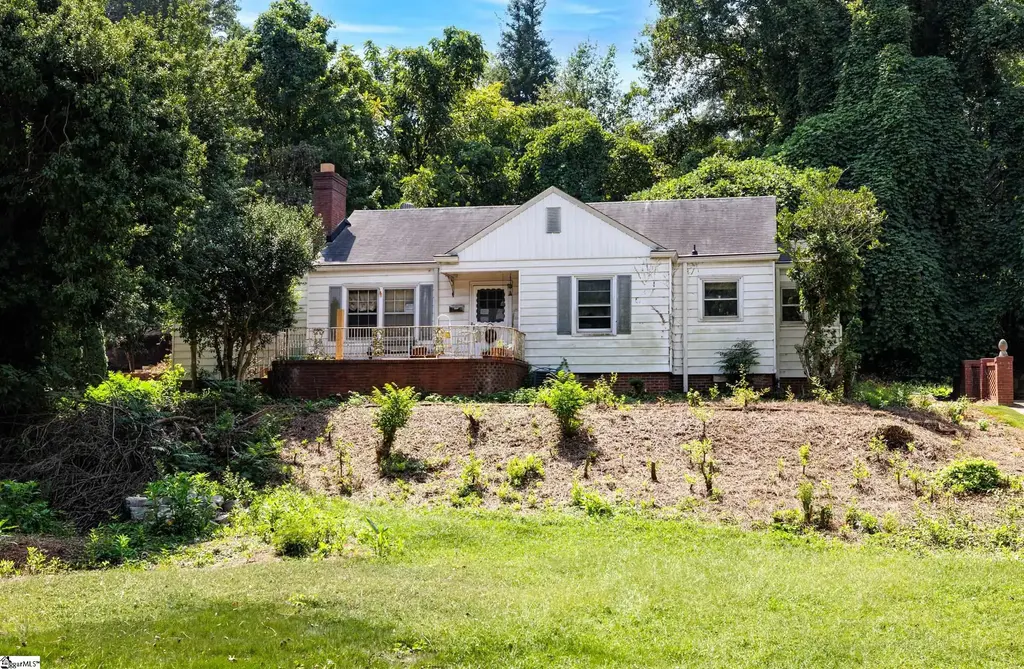 19 Hindman Drive, Greenville