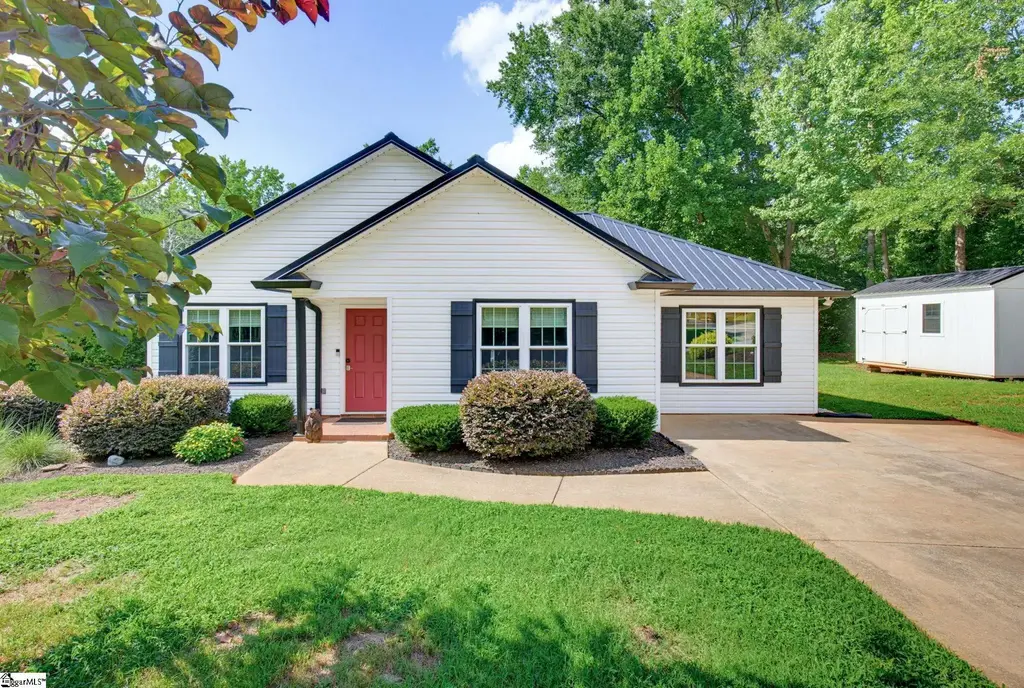 101 Valleydale Court, Inman