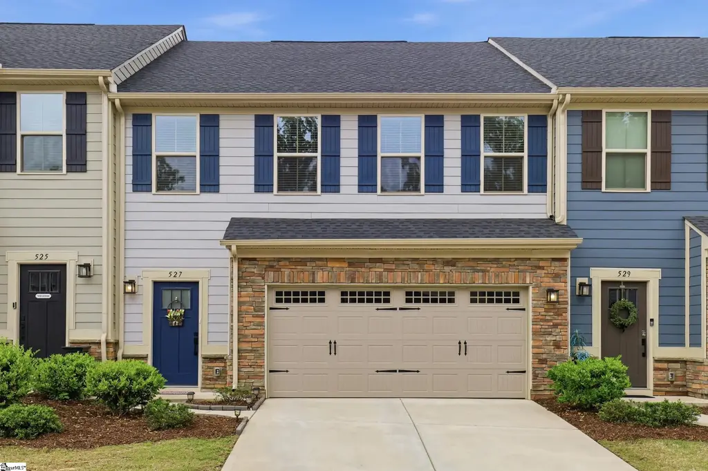 527 Martin Creek Drive, Simpsonville