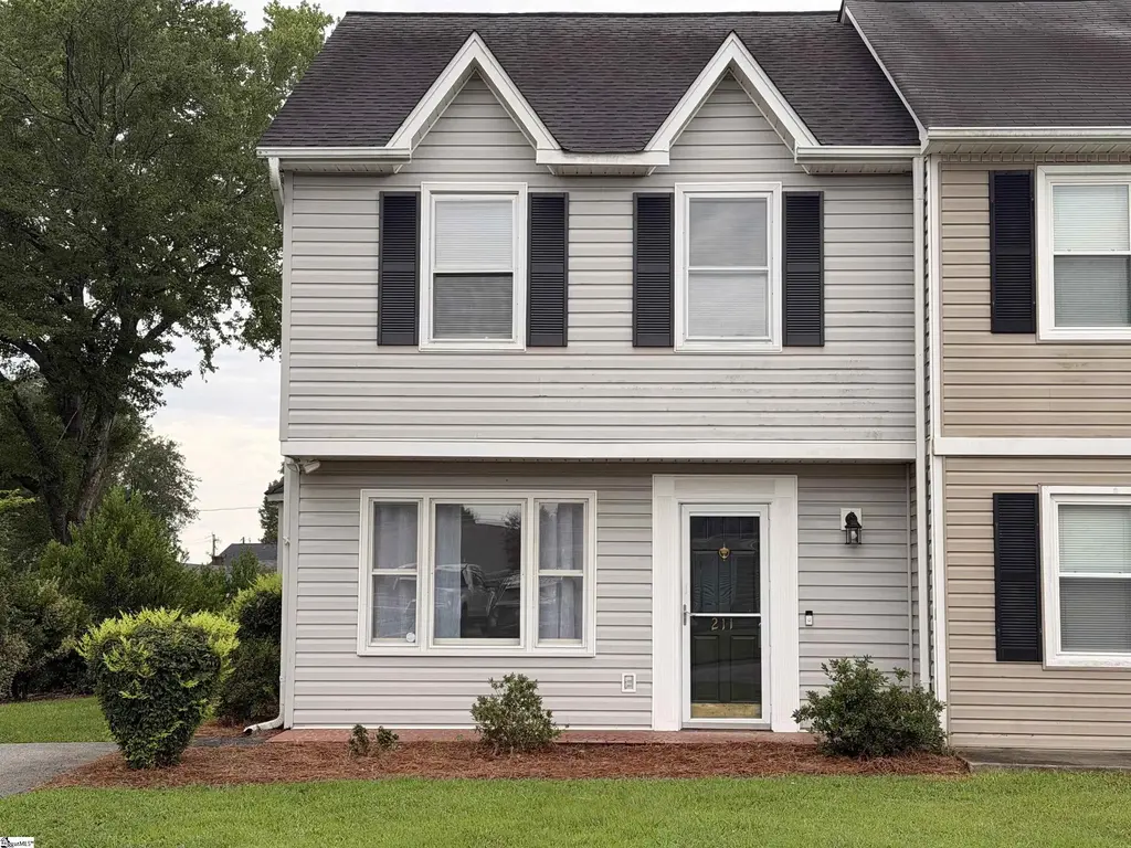 211 Old Towne Road, Spartanburg