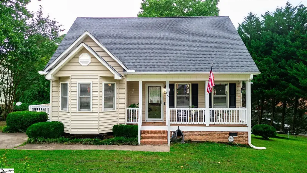 102 Cone Drive, Liberty