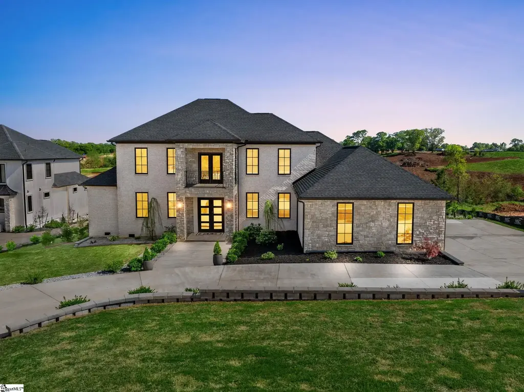 630 Monfret Court, Moore
