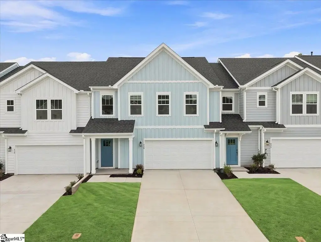 428 Crestcreek Drive, Anderson