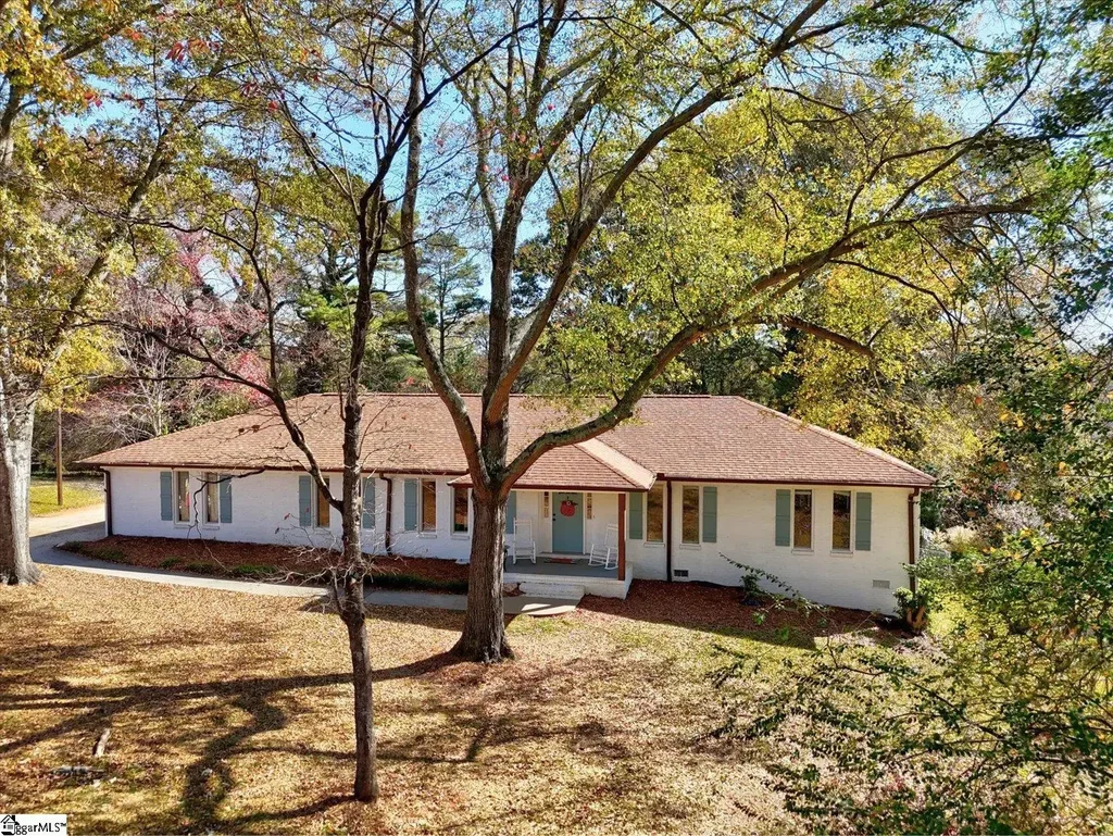 251 Raven Wood Circle, Piedmont