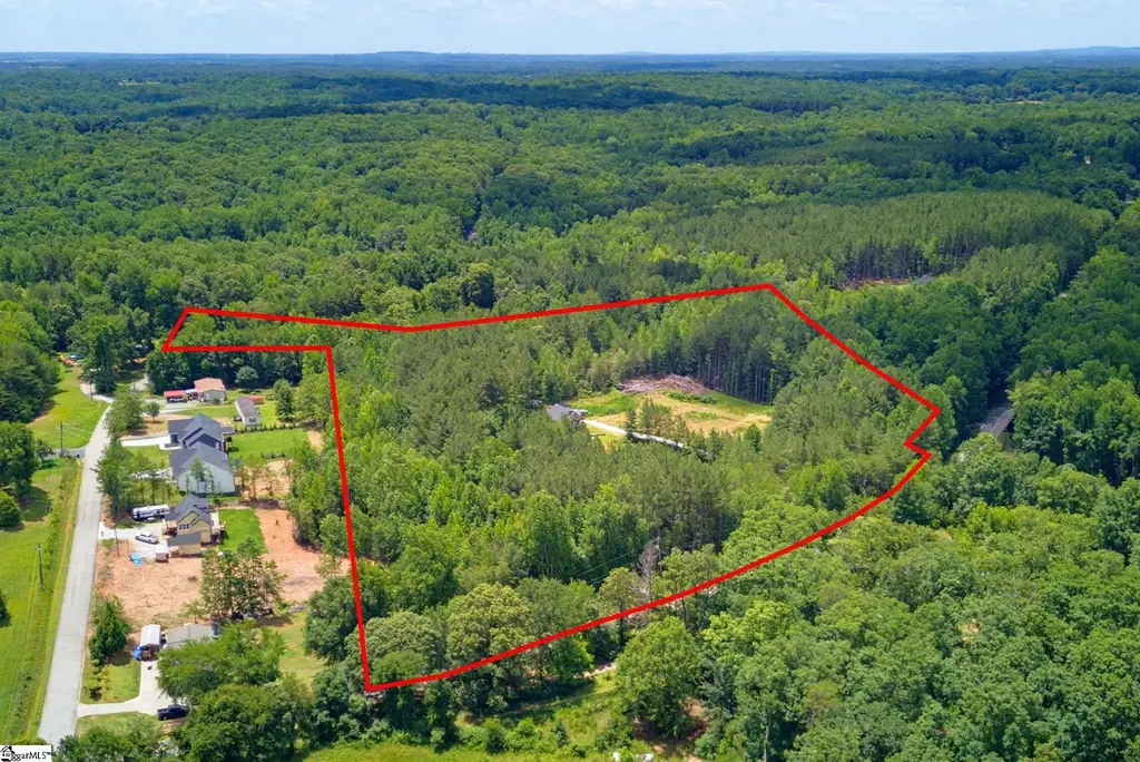 1217 Pleasant Hill Road, Landrum