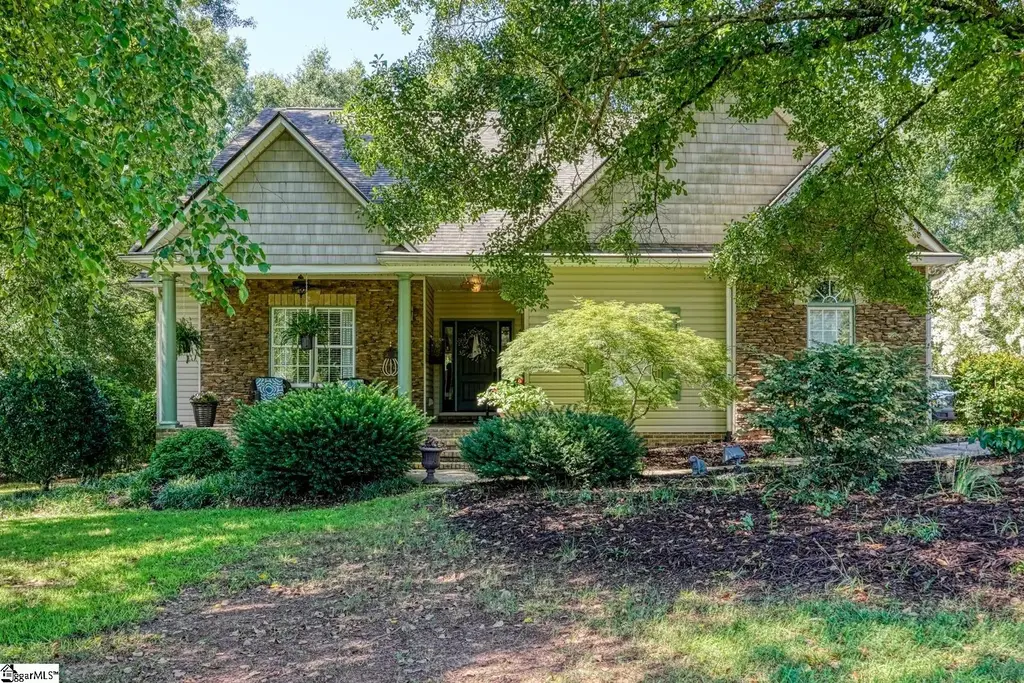 309 Swamp Fox Road, Spartanburg