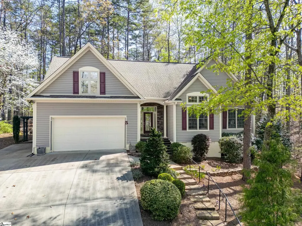 3 Halyard Way, Salem
