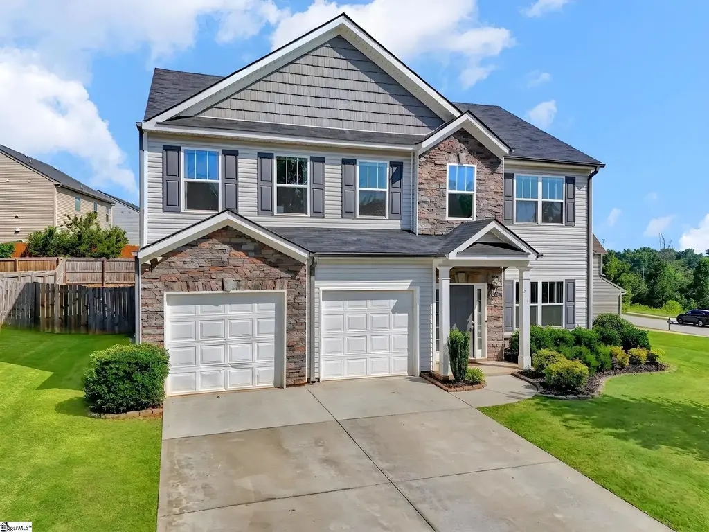 411 Jones Peak Drive, Simpsonville