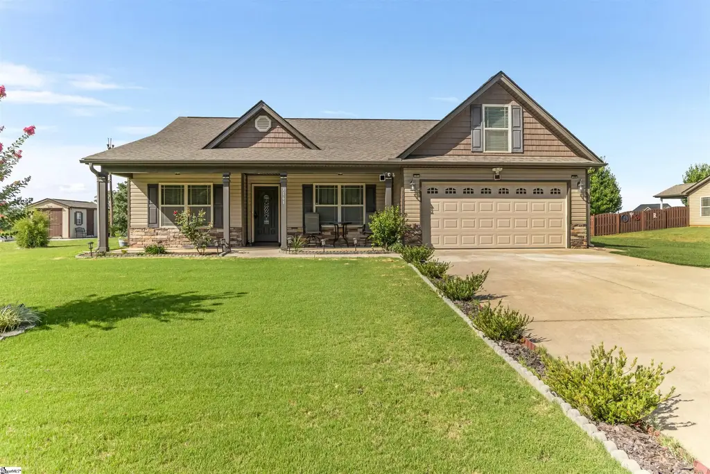 3161 Rainbow Lake Road, Inman