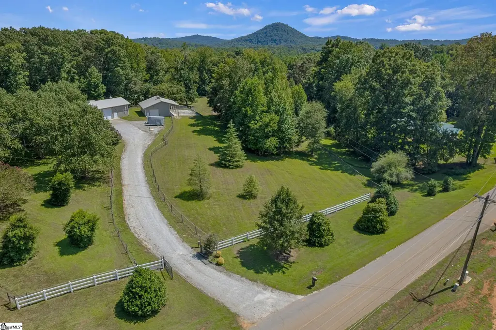 316 Mountain Estates Road, Pickens