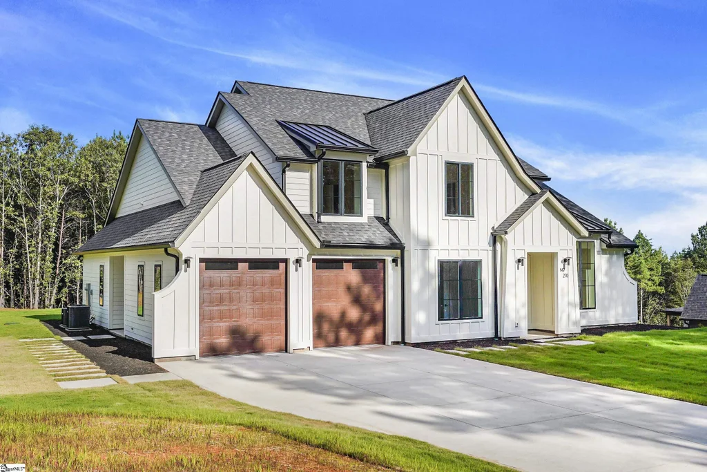 270 N Old Mill Road, Travelers Rest