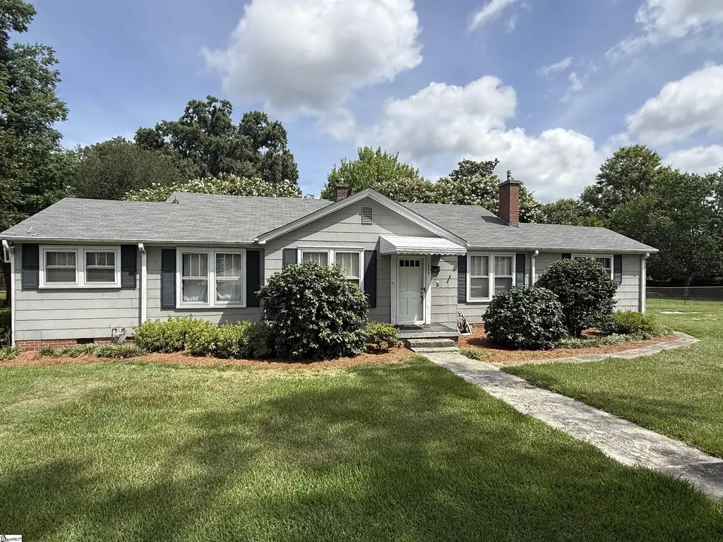 103 Woodrow Drive, Clinton