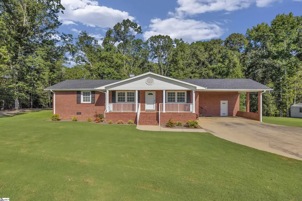 794 Sc 418 Highway, Simpsonville