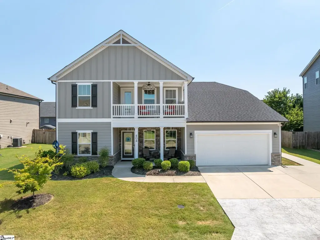 404 Cattail Hollow Way, Simpsonville